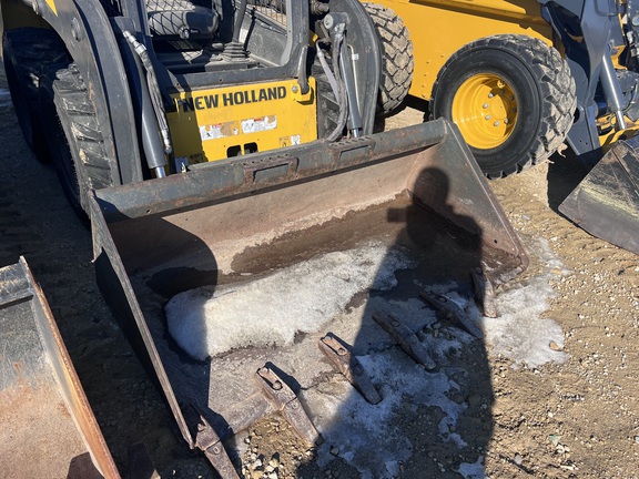 2019 New Holland L216 Skid Steer Loader