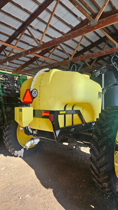2022 Fast Distributing 8313 Applicator