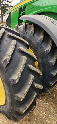 2018 John Deere 8345R Tractor