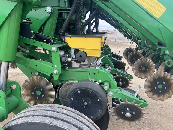 2022 John Deere 1795 Planter