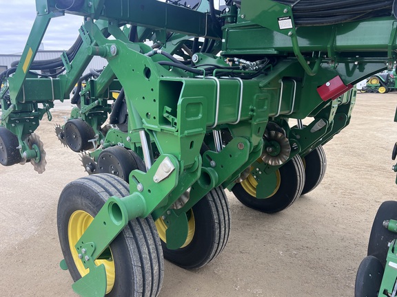 2022 John Deere 1795 Planter
