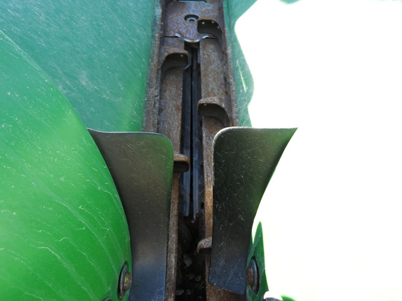 John Deere 608C StalkMaster Header Corn Head