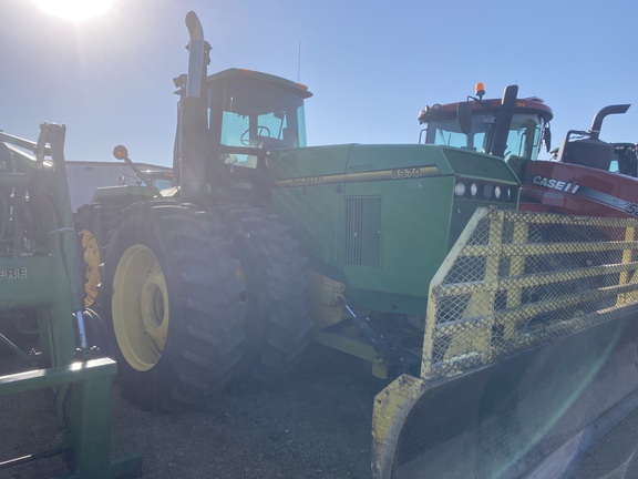 1995 John Deere 8970 Tractor 4WD