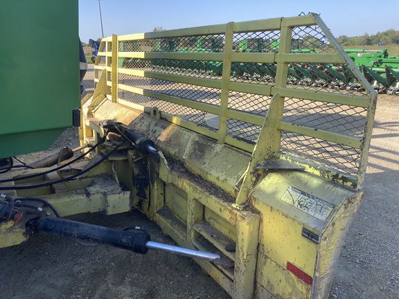 1995 John Deere 8970 Tractor 4WD