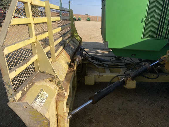 1995 John Deere 8970 Tractor 4WD