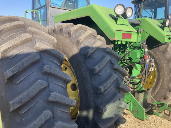 1995 John Deere 8970 Tractor 4WD