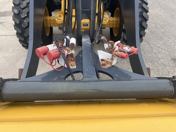 2023 John Deere 324L Compact Utility Loader