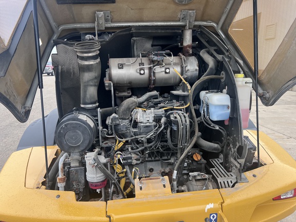 2023 John Deere 324L Compact Utility Loader