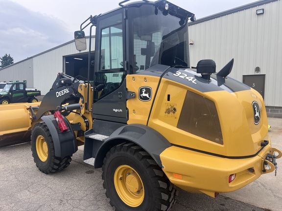 2023 John Deere 324L Compact Utility Loader