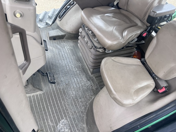 John Deere 8370RT Tractor Rubber Track