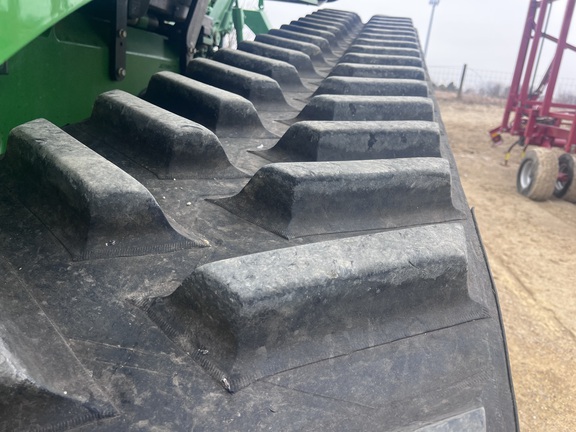 John Deere 8370RT Tractor Rubber Track