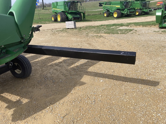 E-Z Trail 680 Header Transport