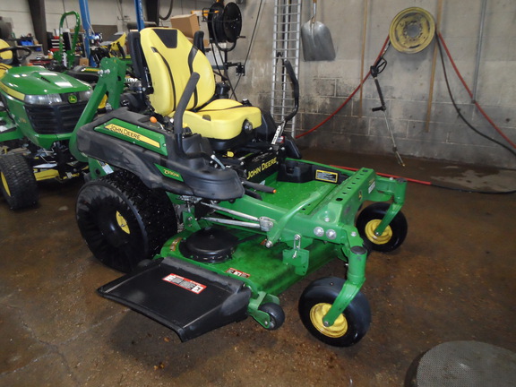 2022 John Deere Z930M Mower/Zero Turn