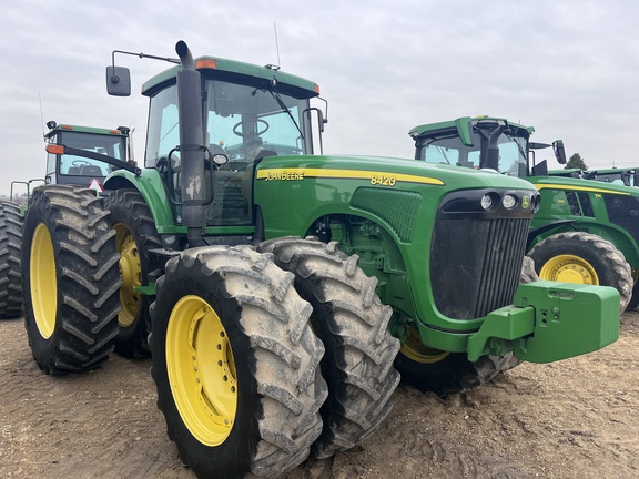 2005 John Deere 8420 Tractor
