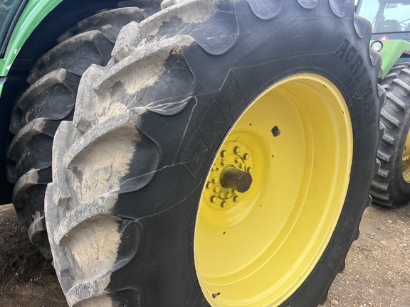 2005 John Deere 8420 Tractor