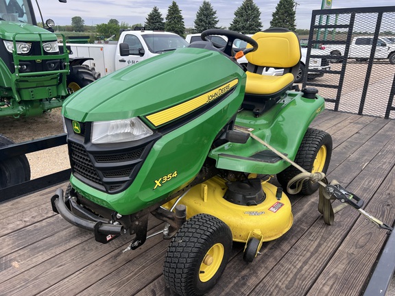 2017 John Deere X354 Garden Tractor