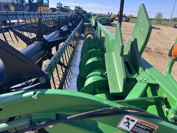 2008 John Deere 630F Header Combine
