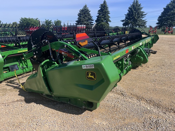 2025 John Deere RDF 35 Header Combine