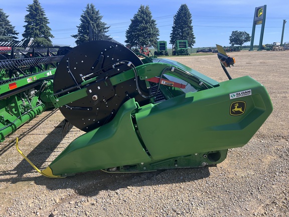 2025 John Deere RDF 35 Header Combine