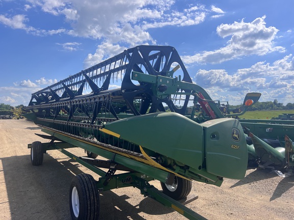2023 John Deere 625F Header Combine