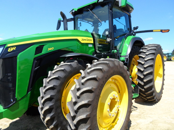 2023 John Deere 8R 340 Tractor