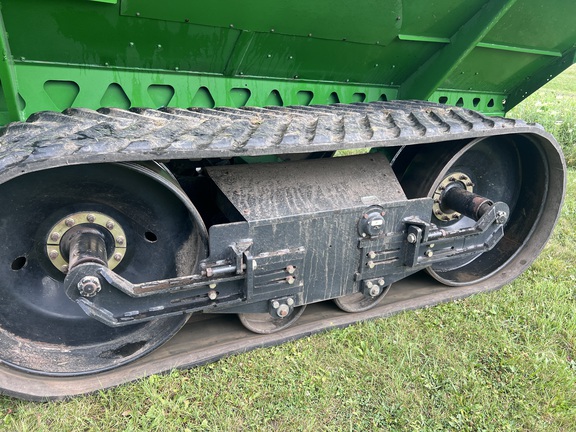 2011 Brent 1194 Grain Cart