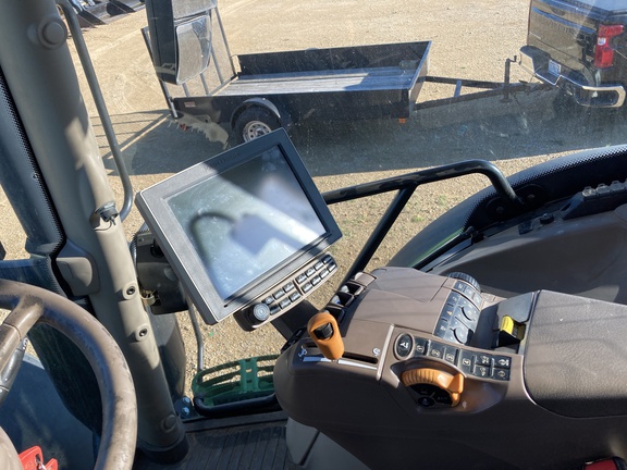 2016 John Deere 6175R Tractor