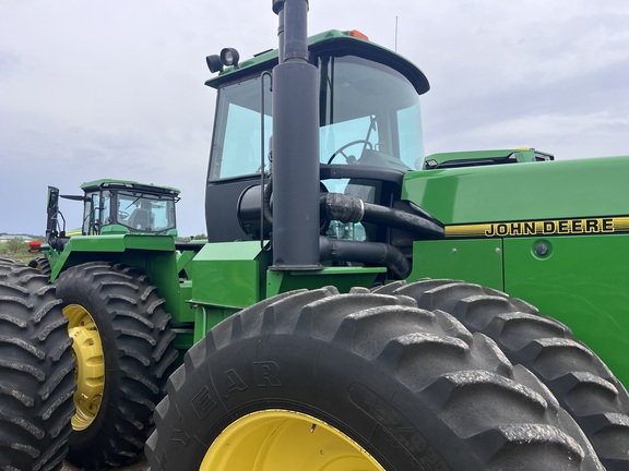 1993 John Deere 8770 Tractor 4WD