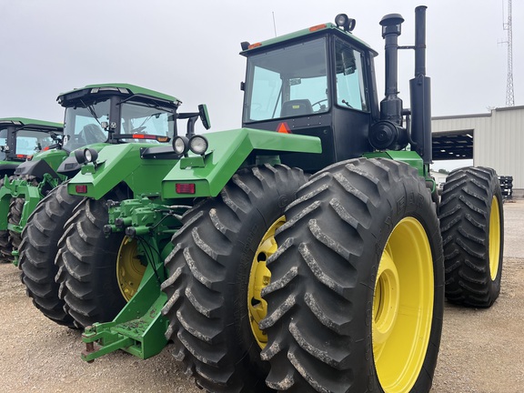 1993 John Deere 8770 Tractor 4WD