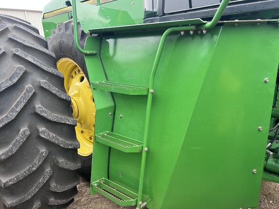 1993 John Deere 8770 Tractor 4WD