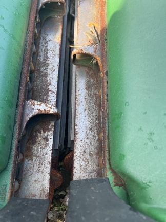 2008 John Deere 608C Header Corn Head
