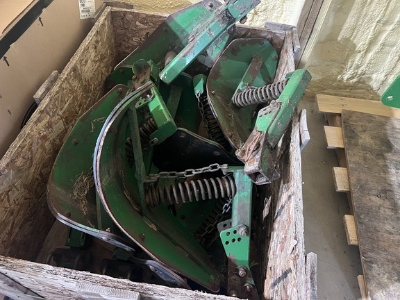 2008 John Deere 608C Header Corn Head