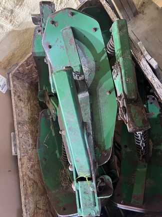 2008 John Deere 608C Header Corn Head