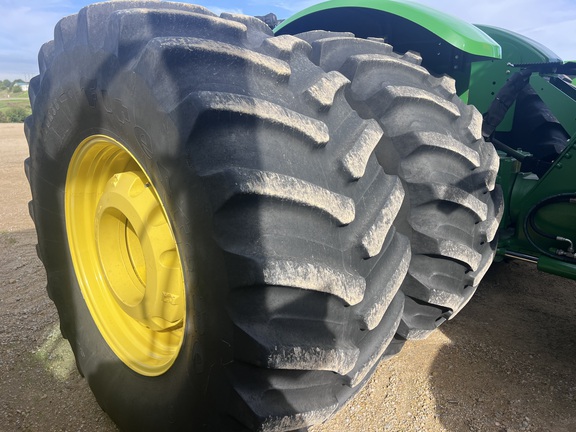2014 John Deere 9560R Tractor 4WD