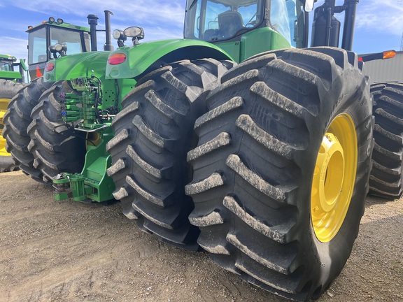 2014 John Deere 9560R Tractor 4WD