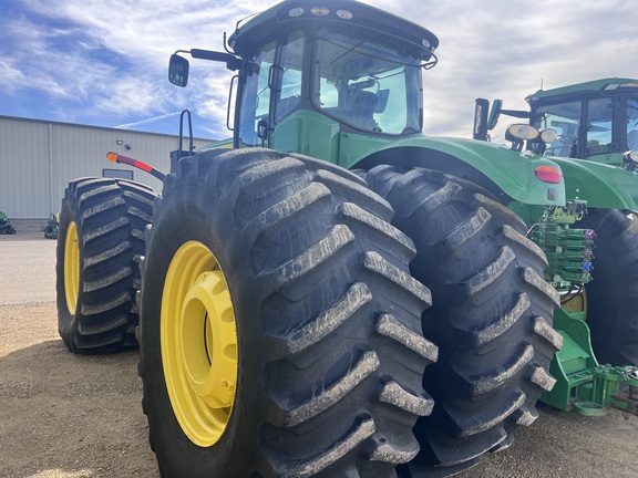 2014 John Deere 9560R Tractor 4WD