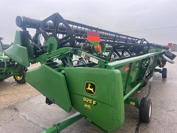 2003 John Deere 925 Header Combine