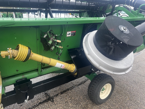 2003 John Deere 925 Header Combine