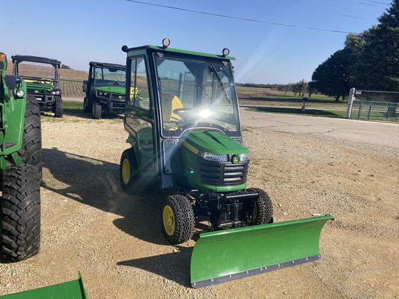2025 John Deere X758 Garden Tractor