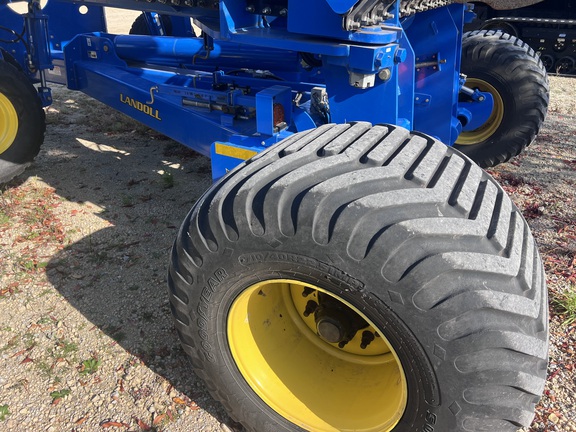 2021 Landoll 7833-30 Disk