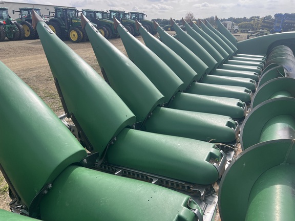 2015 John Deere 612C Header Corn Head