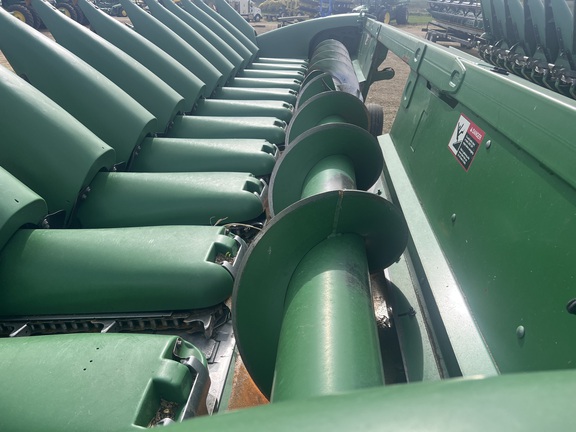 2015 John Deere 612C Header Corn Head