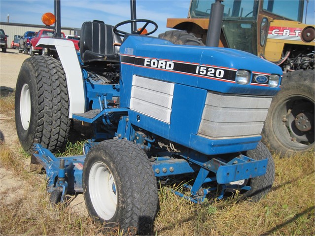 1989 Ford 1520 Tractor Compact For Sale In Cashton Wi Ironsearch 5208