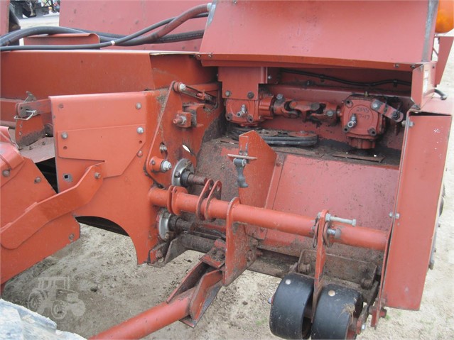 1979 Hesston 8500 Windrower