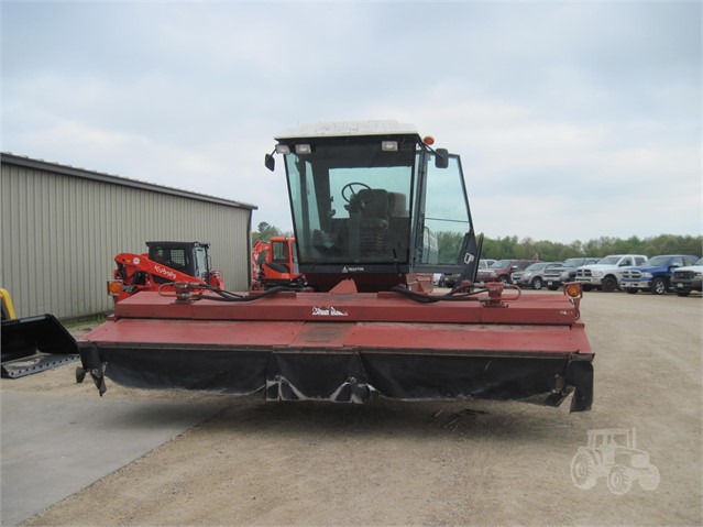 1979 Hesston 8500 Windrower