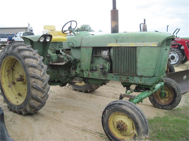 1962 John Deere 3010 Tractor