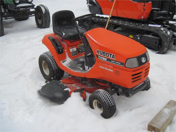 2001 Kubota T1760 Lawn Tractor