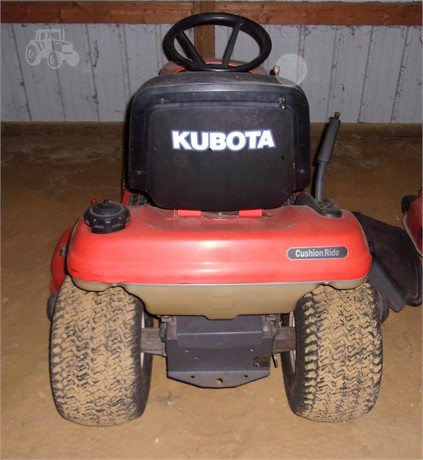 2001 Kubota T1760 Lawn Tractor