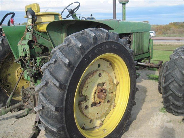 John Deere 4010 Tractor