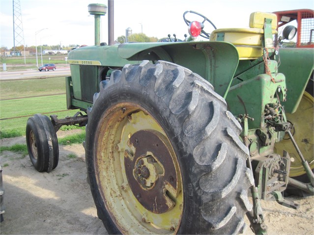 John Deere 4010 Tractor